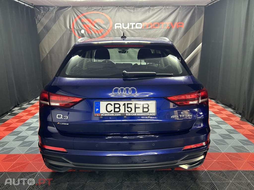 Audi Q3 45 TFSIe S line S tronic