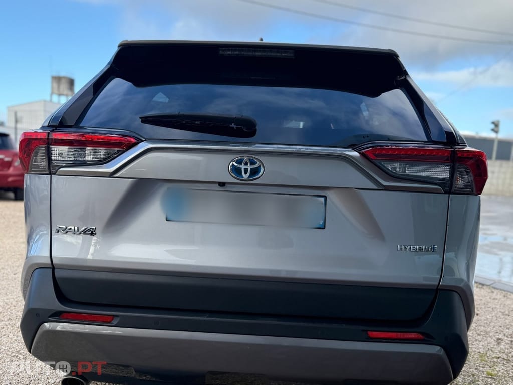 Toyota RAV4 2.5 HDF Comfort