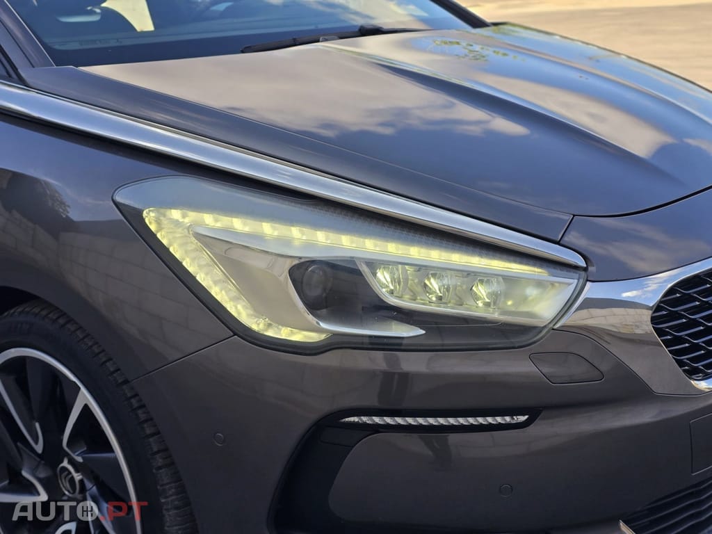 Citroen DS5 2.0 BlueHDi Sport Chic CVA6