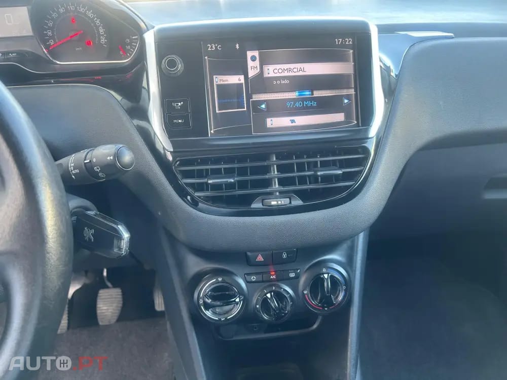 Peugeot 208 1.4 VTi Access