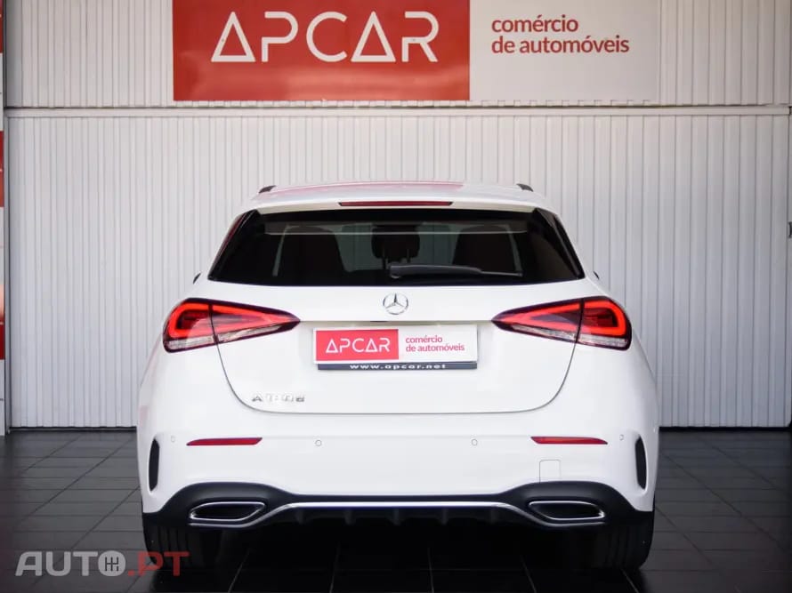 Mercedes-Benz A 180 d AMG Line