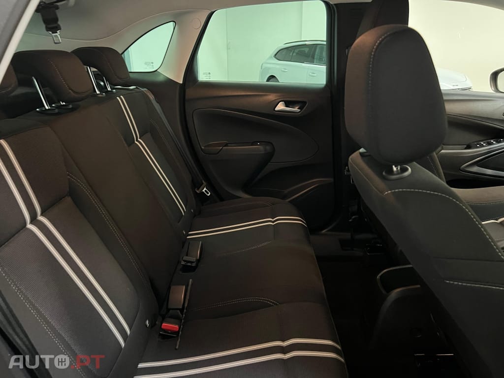 Opel Crossland 1.2 T Business