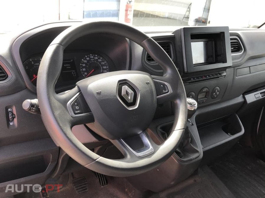 Renault Master 2.3 dCi L2H2 3.3T