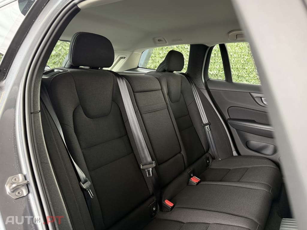 Volvo V60 2.0 T6 AWD TE Inscription Expression