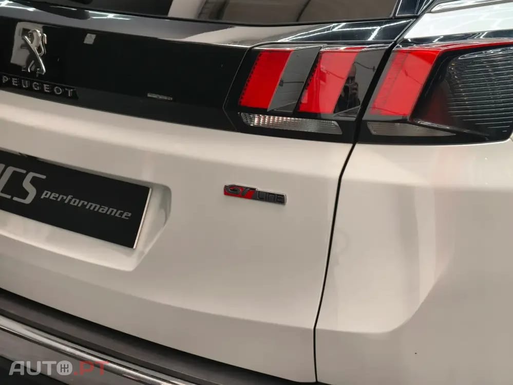 Peugeot 3008 1.5 BlueHDi Crossway EAT8