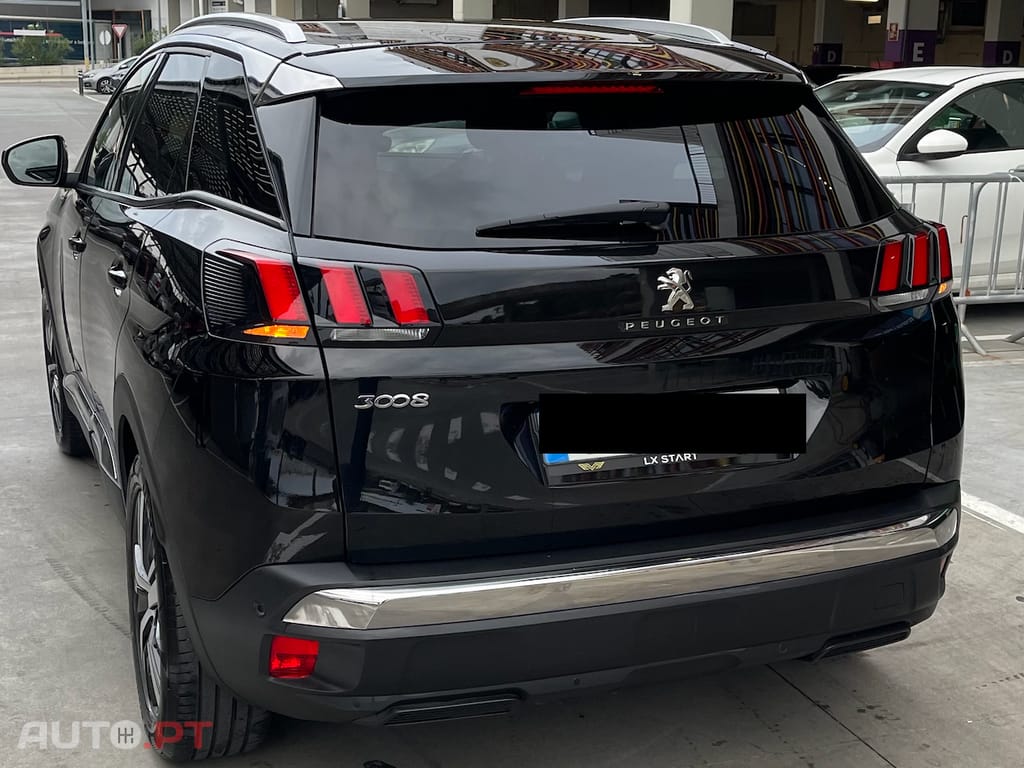 Peugeot 3008 PureTech 130 Stop & Start GPF EAT8 Allure