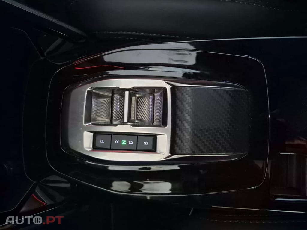 Peugeot E-208 50 kWh GT