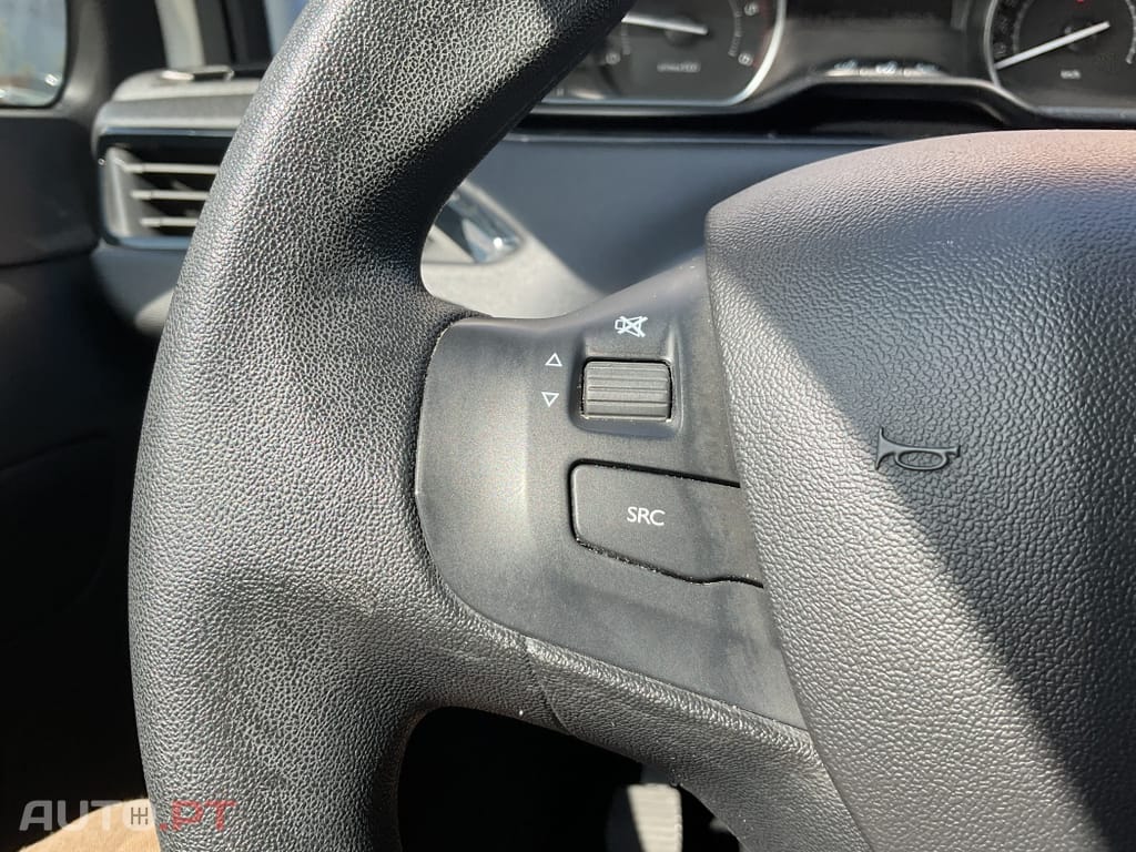 Peugeot 208 1.5 BlueHDi Active