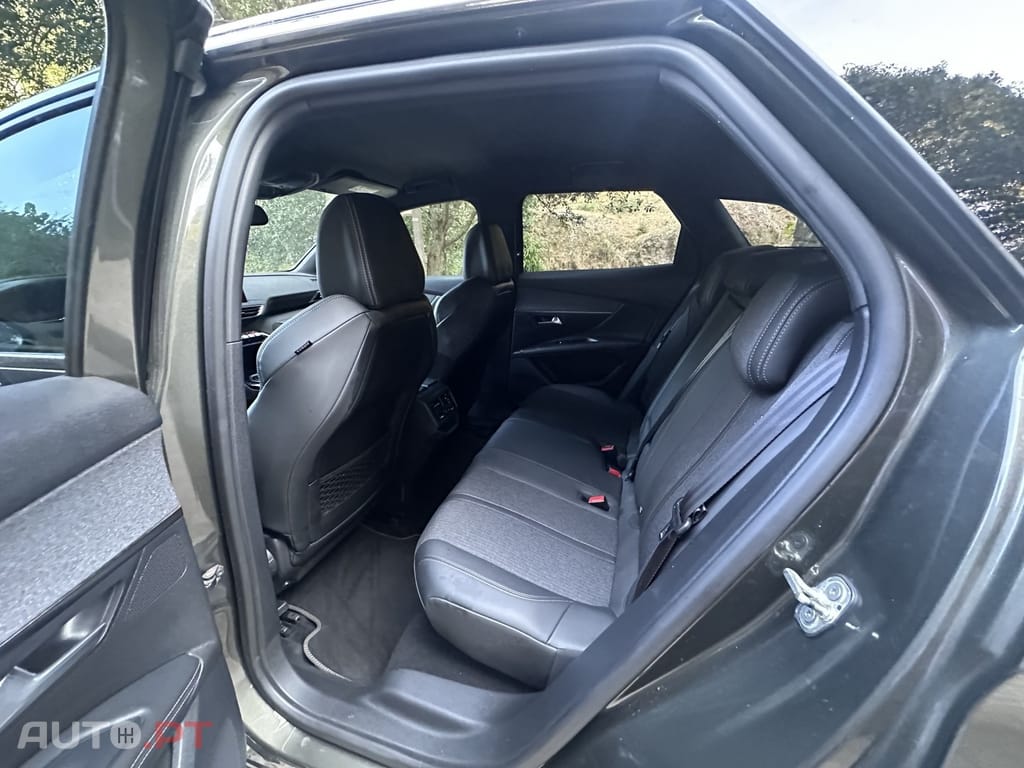 Peugeot 3008 1.5 BlueHDi GT Line