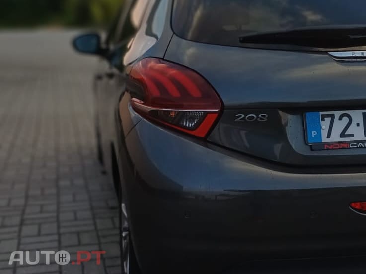 Peugeot 208 1.2 PureTech Style