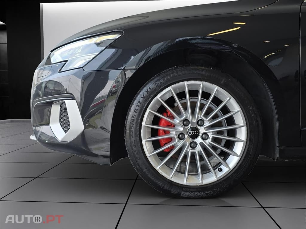 Audi A3 30 TFSI Advanced