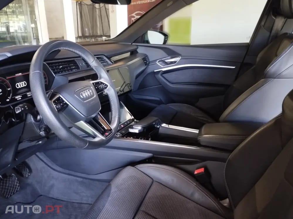 Audi E-Tron 55 quattro S line