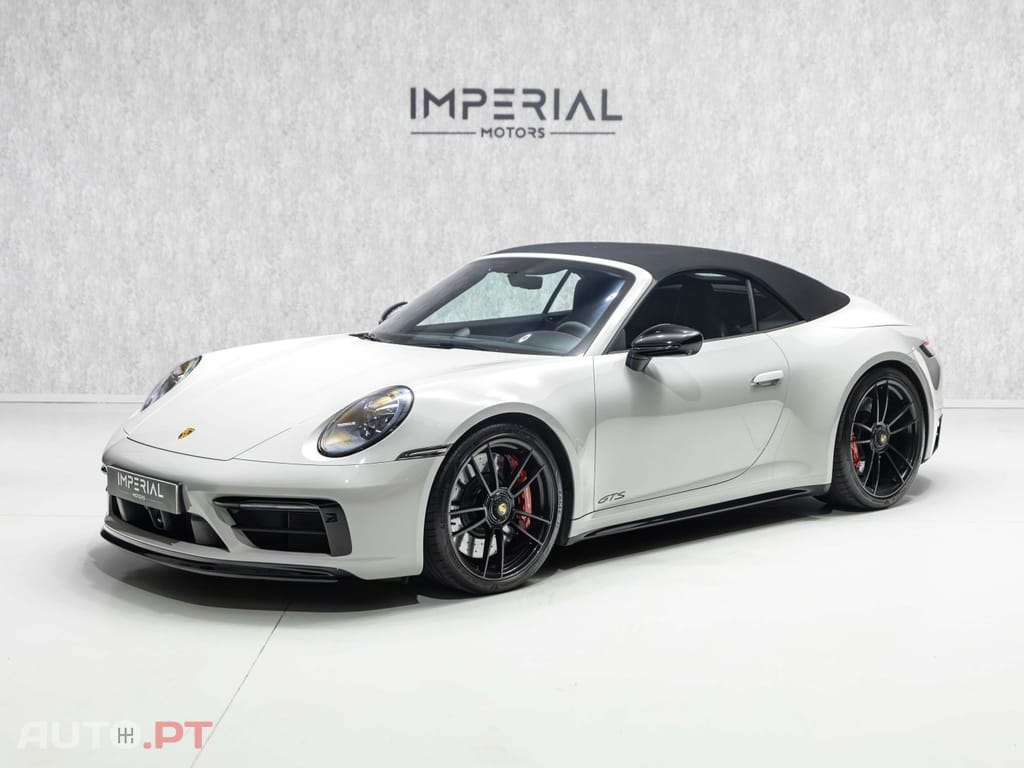 Porsche 911 Carrera 4 GTS Cabriolet