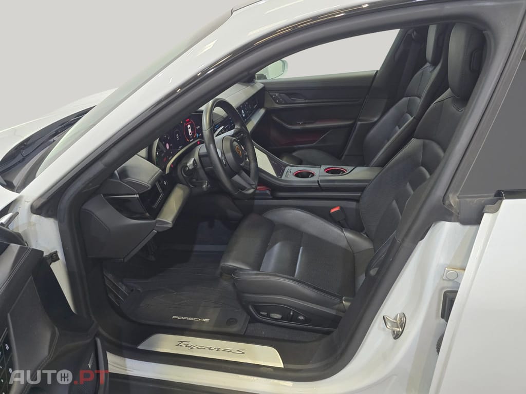 Porsche Taycan I.V.A DEDUTIVEL 4S Performance