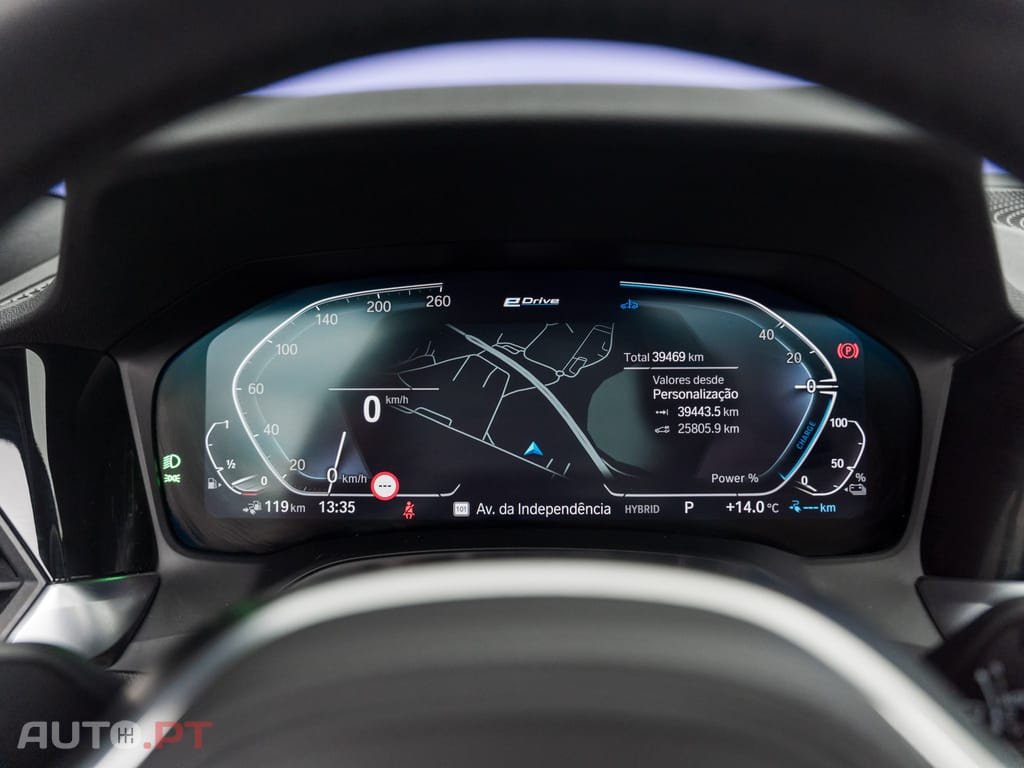 BMW 320 e Line Sport Auto