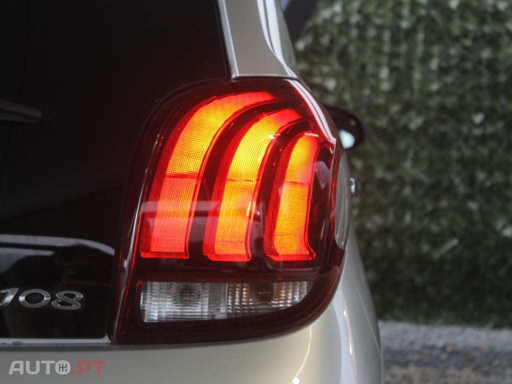 Peugeot 108 1.2 PureTech Allure