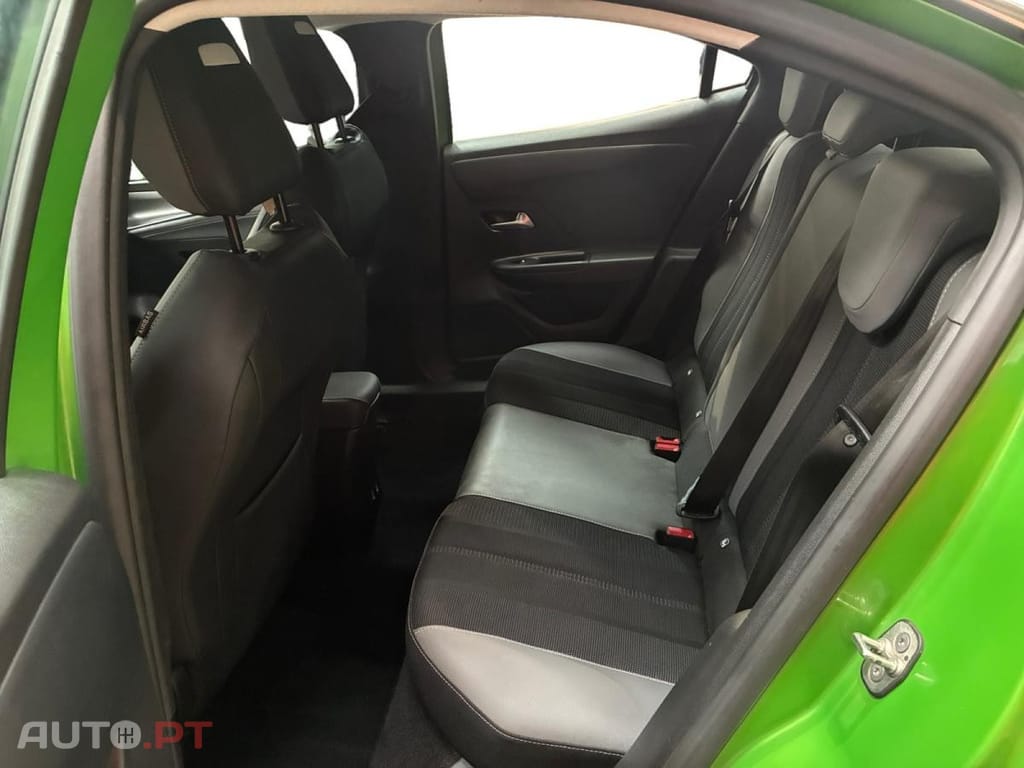 Opel Mokka-E 50 kWh Elegance