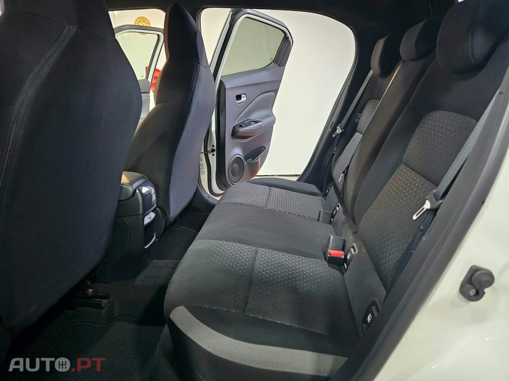 Nissan Juke 1.0 DIG-T N-Connecta