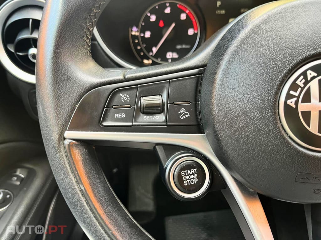 Alfa Romeo Stelvio 2.2 D Super AT8