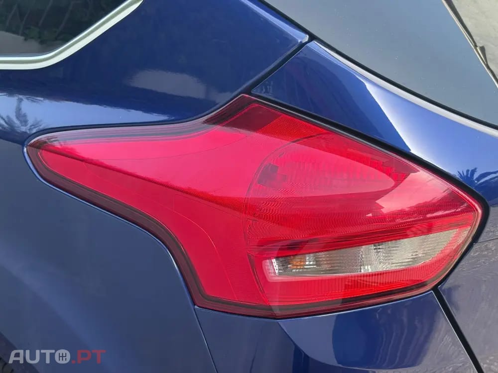 Ford Focus 1.0 EcoBoost S&S COOL&CONNECT DESIGN