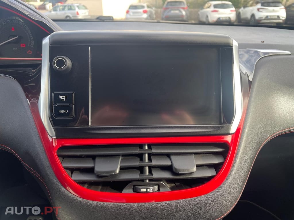 Peugeot 208 1.6 THP GTi