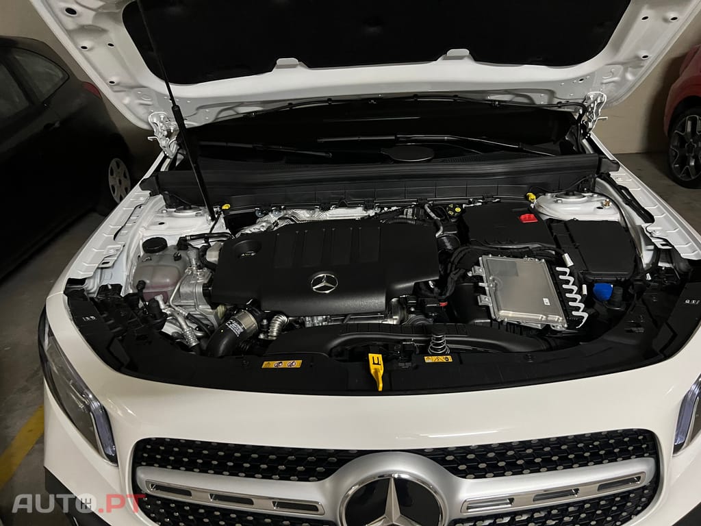 Mercedes-Benz GLB 180 AMG Line