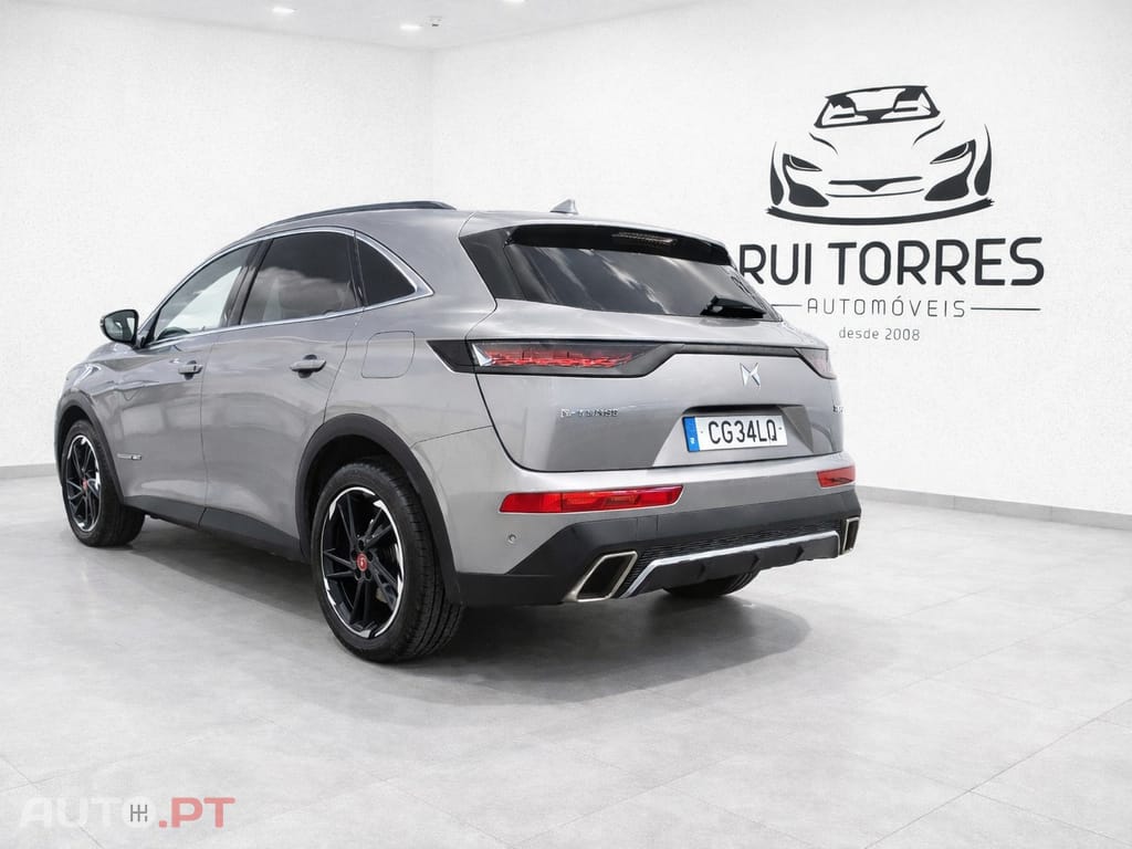 DS DS7 Crossback E-Tense Performance Line EAT8