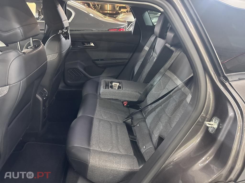 Citroen C5 1.6 Hybrid Feel Pack e-EAT8