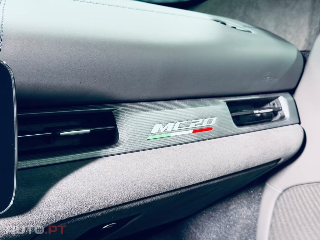 Maserati MC20 3.0 