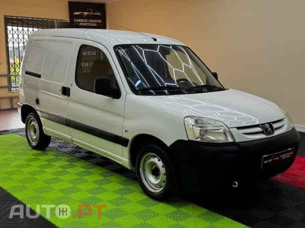 Peugeot Partner 1.6 BlueHDi L1 Premium — fotografia 3