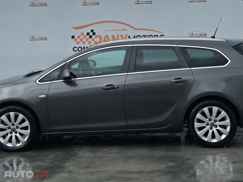 Opel Astra Sports Tourer 1.7 CDTi Cosmo