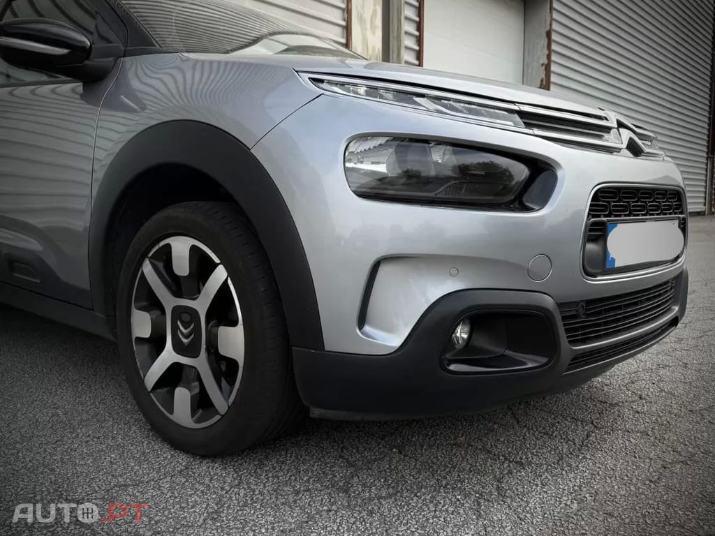 Citroen C4 Cactus PureTech 110 Stop&Start Shine Pack
