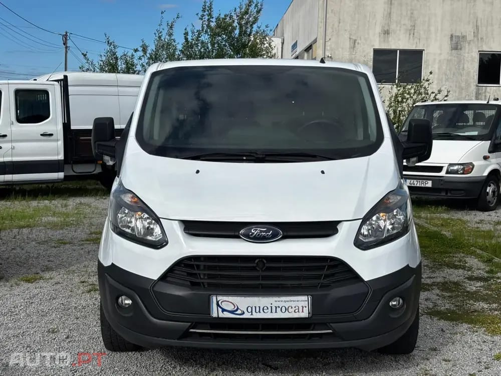 Ford Transit Custom 260L1 2.0 TDCi H1-Tecto Baixo Ambiente