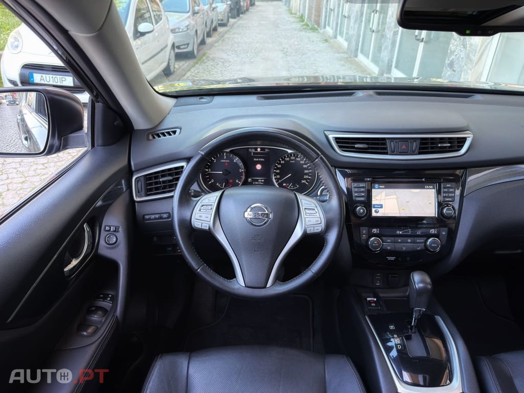 Nissan X-Trail 1.6 dCi Tekna Xtronic