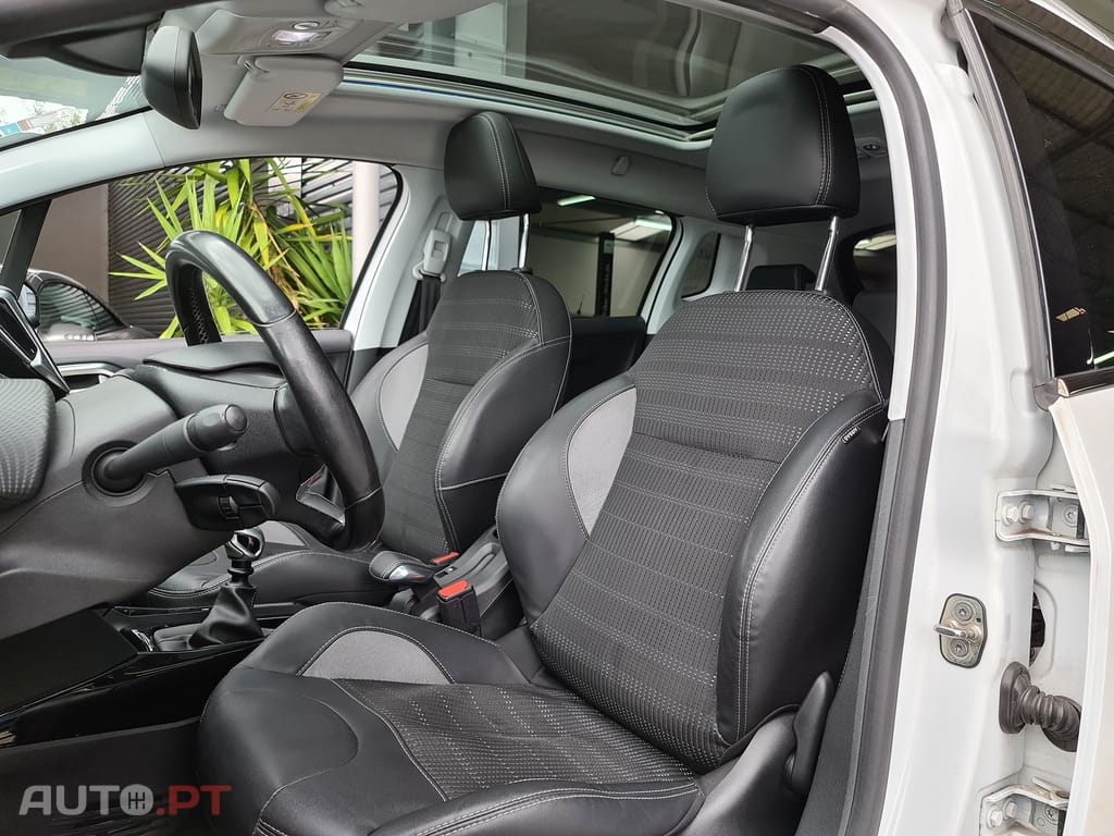 Peugeot 2008 1.6 BlueHDi Allure