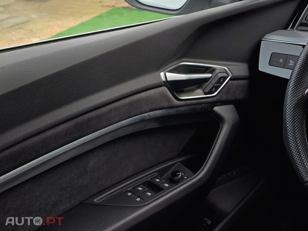 Audi E-Tron 55 quattro S line