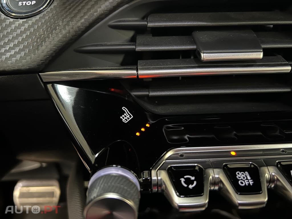 Peugeot E-208 50 kWh GT