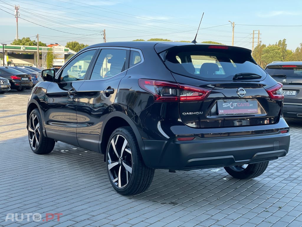 Nissan Qashqai 1.2 DIG-T ACENTA