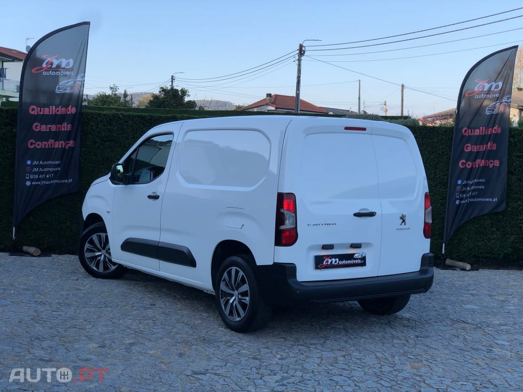 Peugeot Partner 1.5 BlueHDi Premium Standard Plus