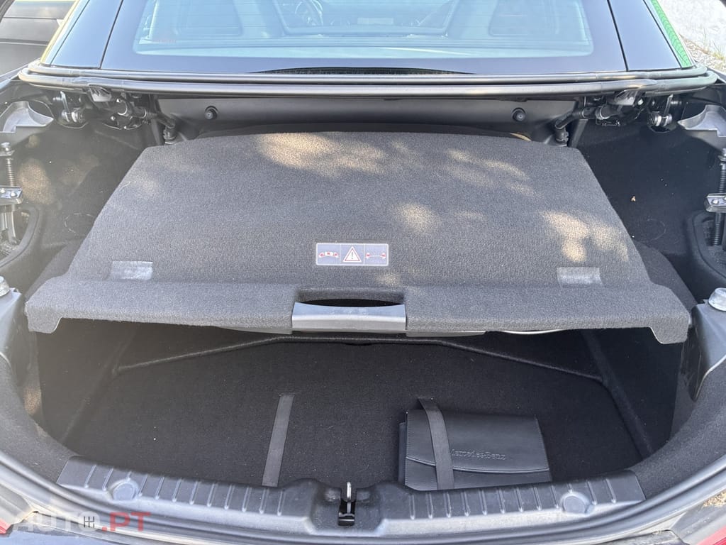 Mercedes-Benz SLK 200 BlueEFFICIENCY 7G-TRONIC Edition 1