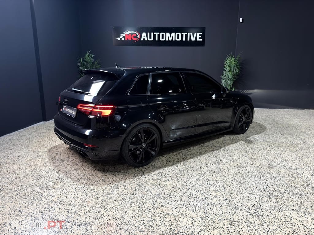 Audi RS3 Sportback 2.5 TFSI quattro S tronic