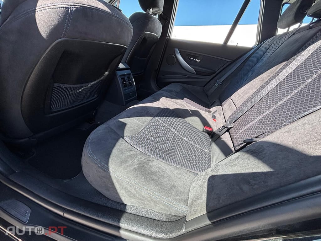 BMW 320 d Touring Pack M