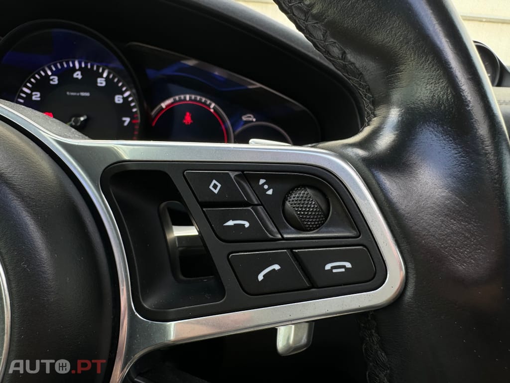 Porsche Cayenne E-Hybrid Tiptronic S