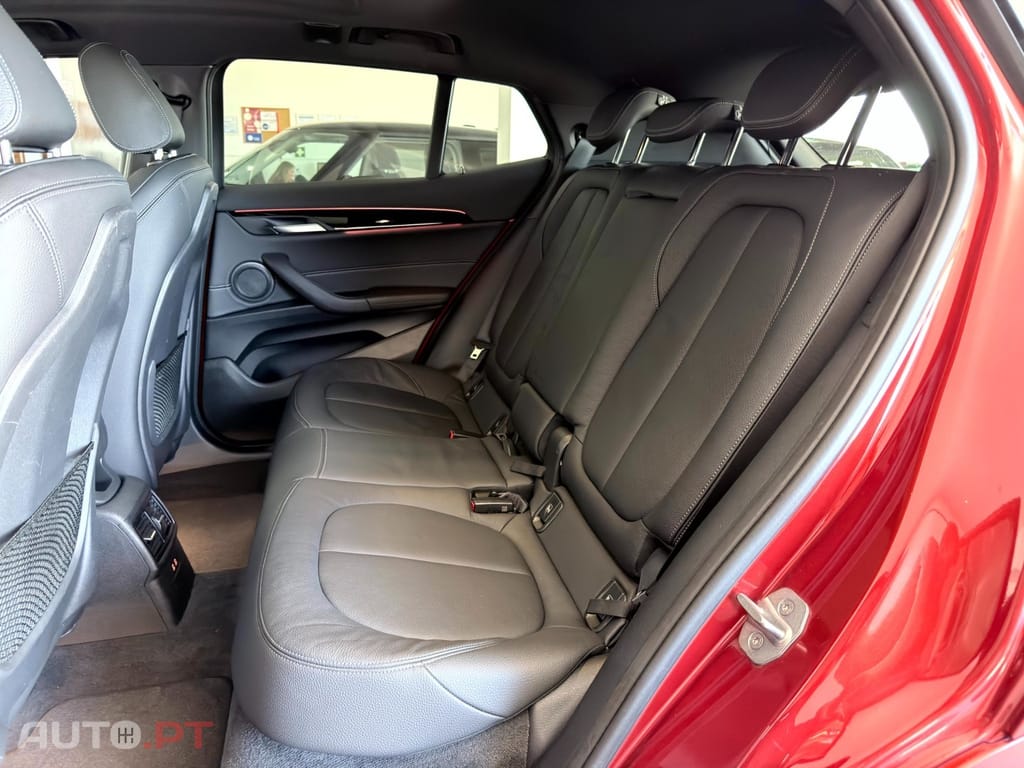 BMW X2 25 e xDrive Pack M