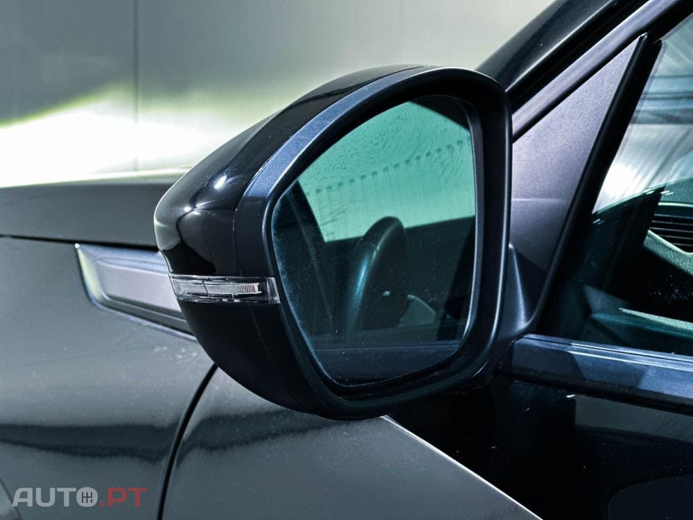 Peugeot 2008 1.2 PureTech Allure EAT8