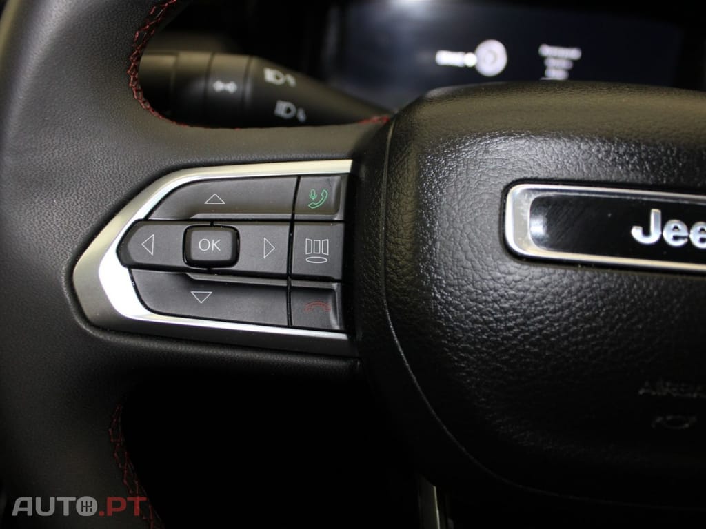 Jeep Compass 1.3 PLUG IN HYBRID 4X4 TRAILHAWK I.V.A DEDUTÍVEL