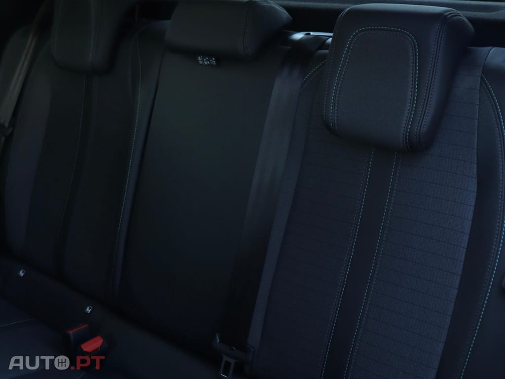 Peugeot 208 1.2 PureTech Allure Pack