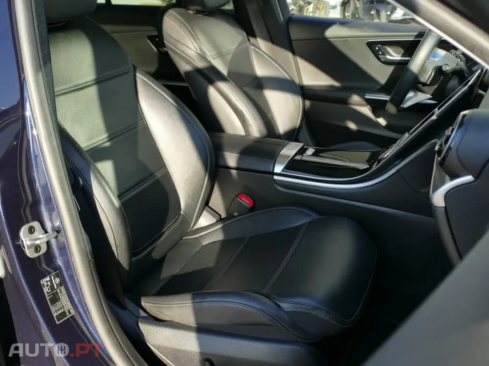 Mercedes-Benz C 300 e Avantgarde