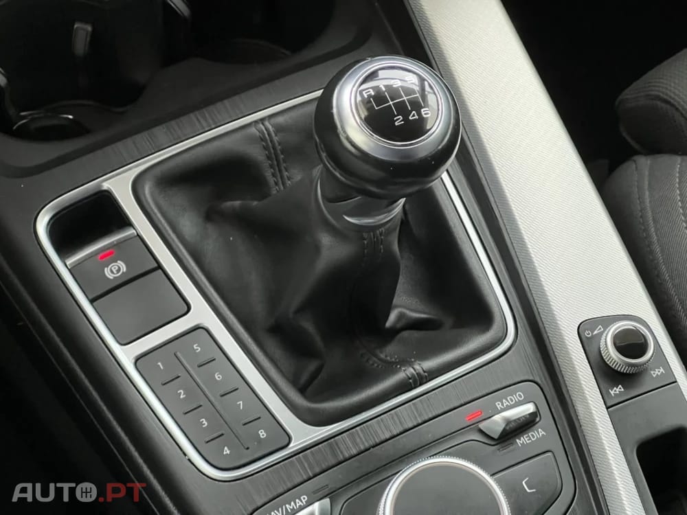 Audi A4 Avant 2.0 TDI Business Line