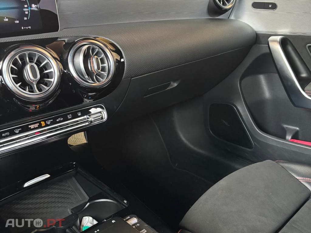 Mercedes-Benz 250 A250e Limousine